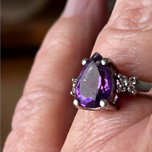 Purple Genuine Pear Cut Amethyst Ring 8 - Picture 2 of 5